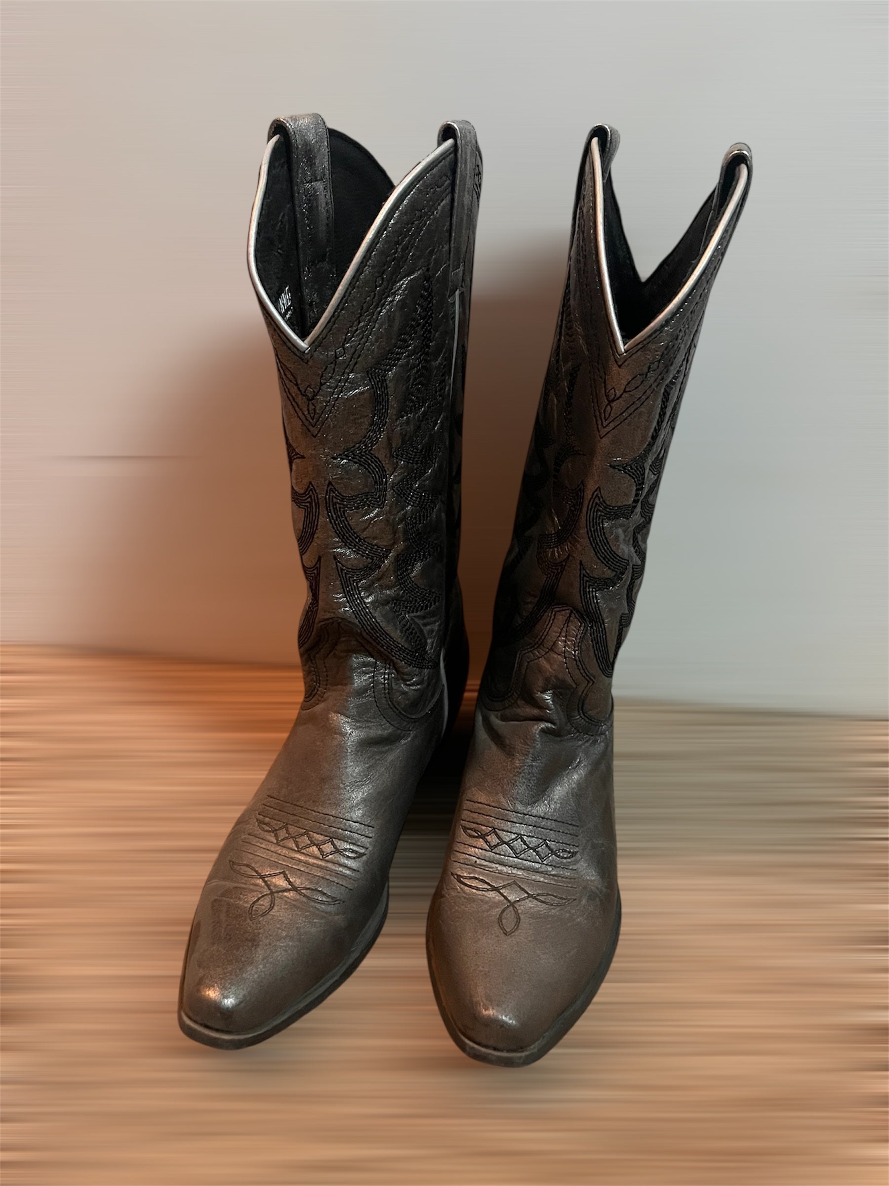 Shyanne Grey Metallic Boots